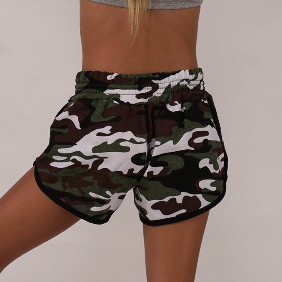 Kids camouflage shorts with drawstring - Picture 2 of 3